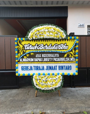 Papan Bunga Duka di Punggolaka