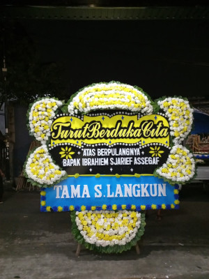 Papan Bunga Duka di Punggolaka
